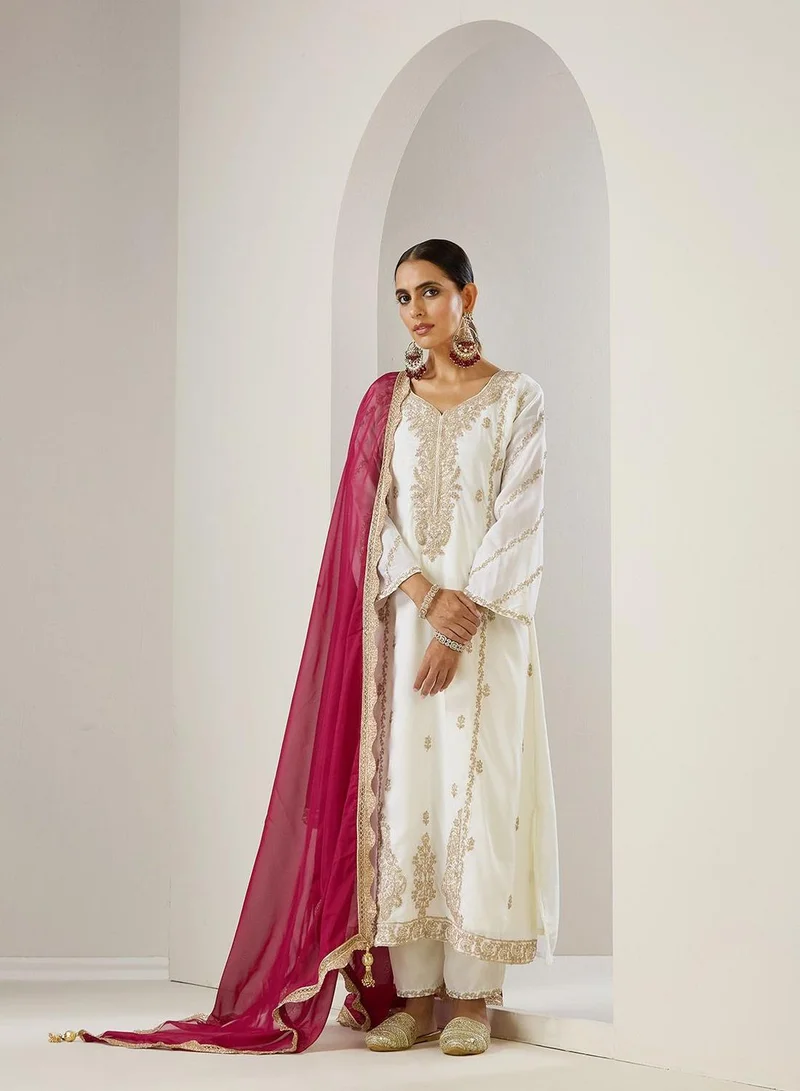 Ishin  Women's Off White Polyester Blend Printed Tunic Full Length Casual Straight Fit Kurta Set for Women | Best Price UAE